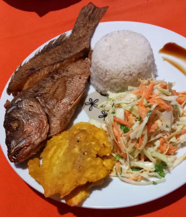 Hostal Nova Colonial Puerto Colombia Екстер'єр фото